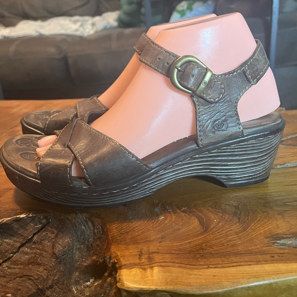 Born Brown Leather Heeled Sandals Size 8/39